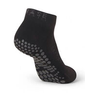 Base 33 Low Rise Grip Socks (Black) -pilates/joogasukka