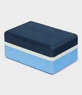Manduka Recycled Foam Block -iso joogablokki (Surf)