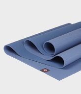 Manduka eKO Lite Yoga Mat 4mm -luonnonkumimatto (Shade Blue)