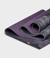 Manduka eKO Lite Yoga Mat 4mm -luonnonkumimatto (Black Amethyst Marbled)